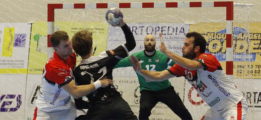 Partido-entre-Balonmano-Nava-y-Amenábar-Zarautz-escuellar