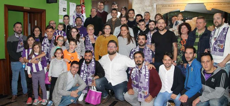 Puesta de largo de la Peña Blanquivioleta Villa de Cuéllar