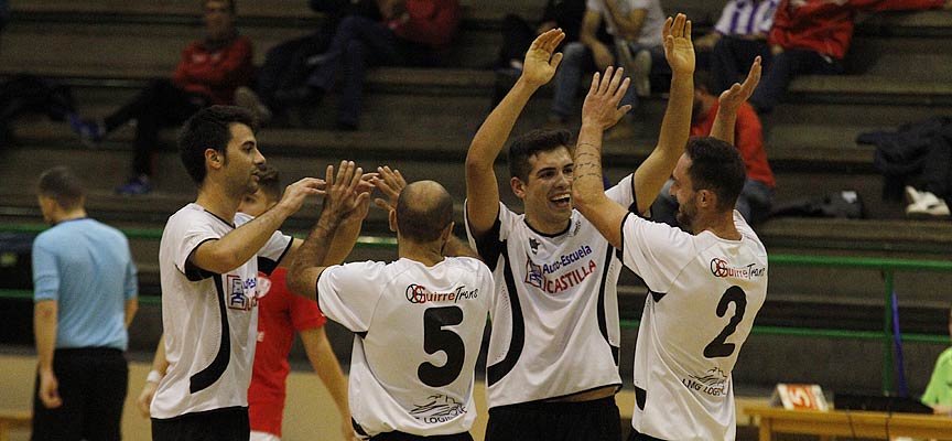 Partido-entre-Racing-Cuéllar-y-Tierno-Galván-en-la-Tercera-División-de-fútbol-sala-escuellar