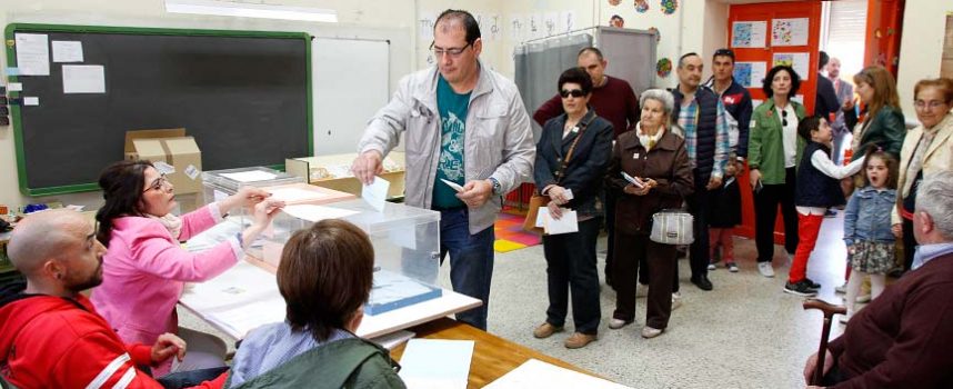 Un 54,81% de los electores cuellaranos habian pasado por las urnas a las 18.00 horas