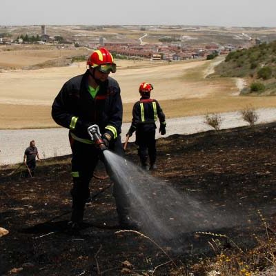 Un pequeño incendio en el paraje de Las Lomas moviliza medios humanos y de extinción