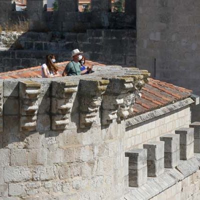 Turismo de Cuéllar permite disfrutar de la villa desde el adarve del Castillo en un nuevo recorrido