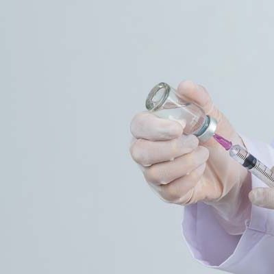 Sanidad continúa con la administración de segundas dosis a los vacunados con Janssen nacidos hasta 1981