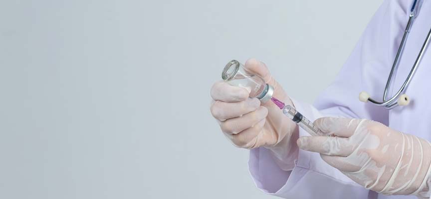 Sanidad continúa con la administración de segundas dosis a los vacunados con Janssen nacidos hasta 1981