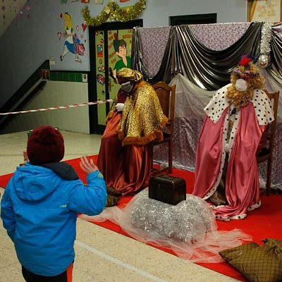 Los Reyes Magos alimentan la ilusión en un año sin cabalgata
