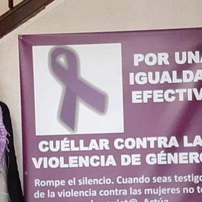 Igualdad recontará las víctimas mortales por violencia machista en una lona instalada en el Ayuntamiento