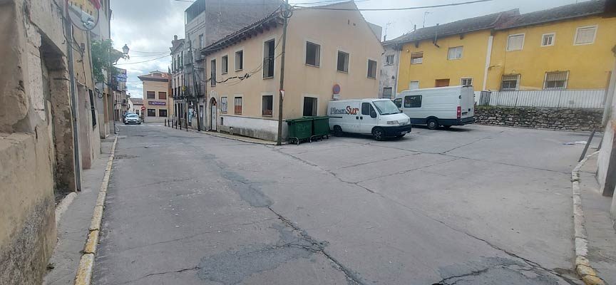 Las obras de reforma de la calle Segovia arrancan mañana y conllevan la reordenación del tráfico en la zona