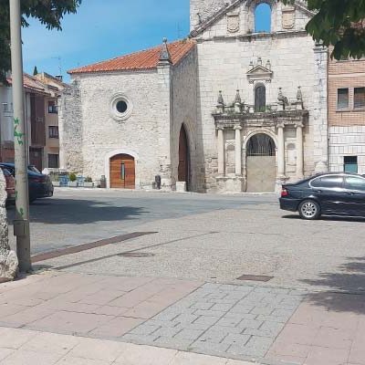 El Ayuntamiento adjudica las obras de la plaza de la Soledad y aplaza su ejecución a septiembre