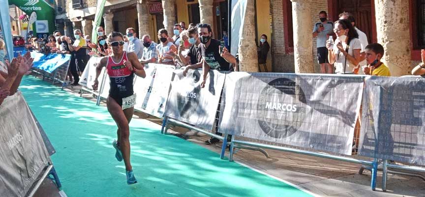 Marina Muñoz suma el Triatlón Sprint de Astudillo a sus éxitos esta temporada