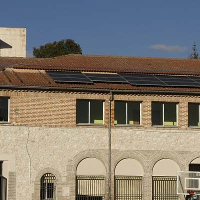 Las placas solares de los tres colegios de Cuéllar comenzarán a generar energía en diciembre