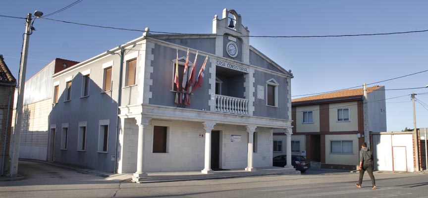 Ayuntamiento de Arroyo de Cuéllar.