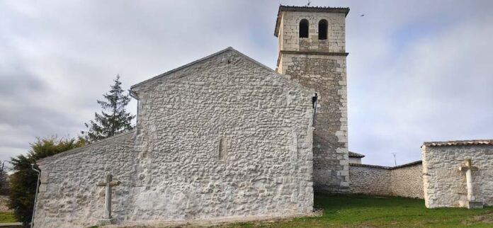 Iglesia de Dehesa de Cuéllar tras el arreglo dela fachada