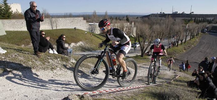 Duatlón-Cross-Cuéllar-2023. Foto: Gabriel Gómez