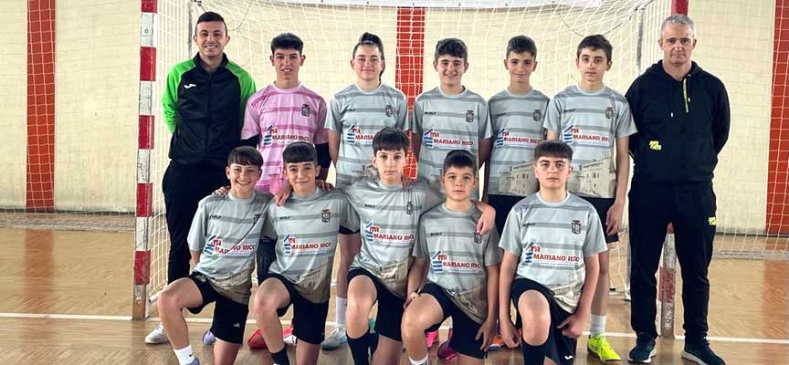 El equipo infantil del FS Cuéllar Cojalba se alza como campeón provincial de su categoría