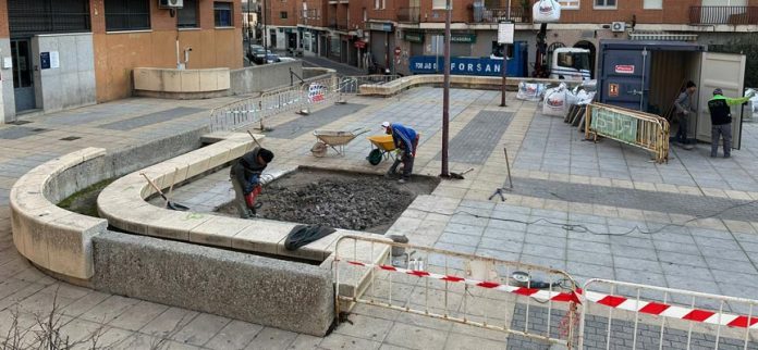 Obras de reforma de la plaza de la Huerta Herrera de Cuéllar. | Foto: Ayuntamiento de Cuéllar |