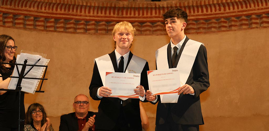 graduacion-instituto-marques-lozoya-2024-ES-GGG_5898 Graduación de alumnos del IES Marqués de Lozoya en 2024. | Foto: Gabriel Gómez |