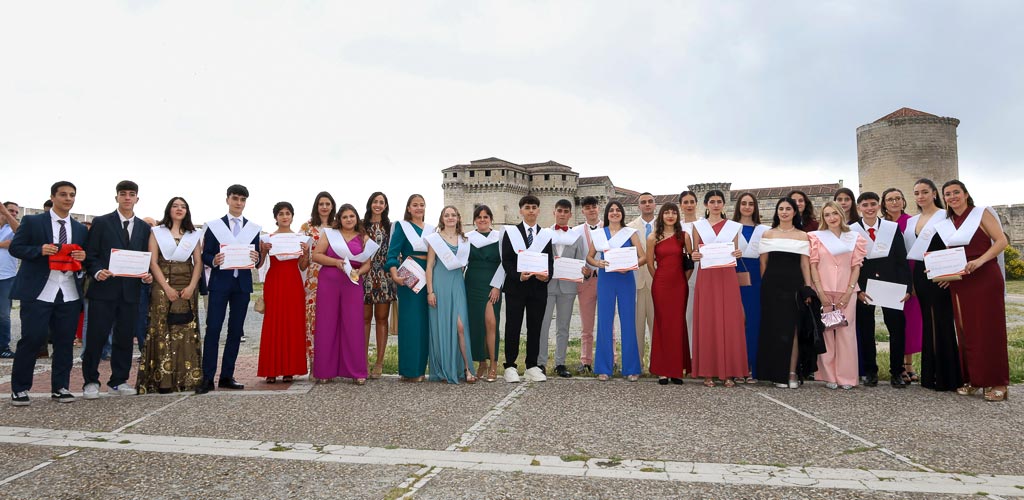 graduacion-instituto-marques-lozoya-2024-ES-GGG_5963 Graduación de alumnos del IES Marqués de Lozoya en 2024. | Foto: Gabriel Gómez |