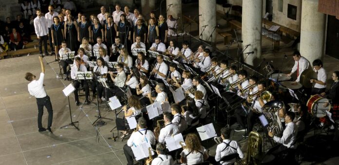 Festival Nacional de Jota 2024 de Cuéllar. | Foto: Gabriel Gómez |