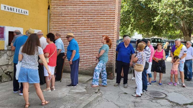 La Feria Taurina de Cuéllar inicia la renovación de abonos