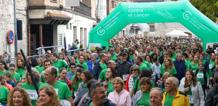 Marcha Contra el Cáncer Cuéllar 2024. | Foto: Gabriel Gómez |