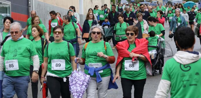 Marcha Contra el Cáncer Cuéllar 2024. | Foto: Gabriel Gómez |