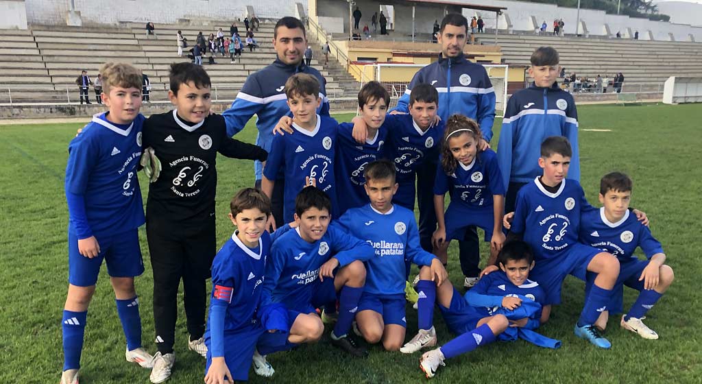 Equipo Alevín a del CD Cuéllar. | Foto: CD Cuéllar Balompié |