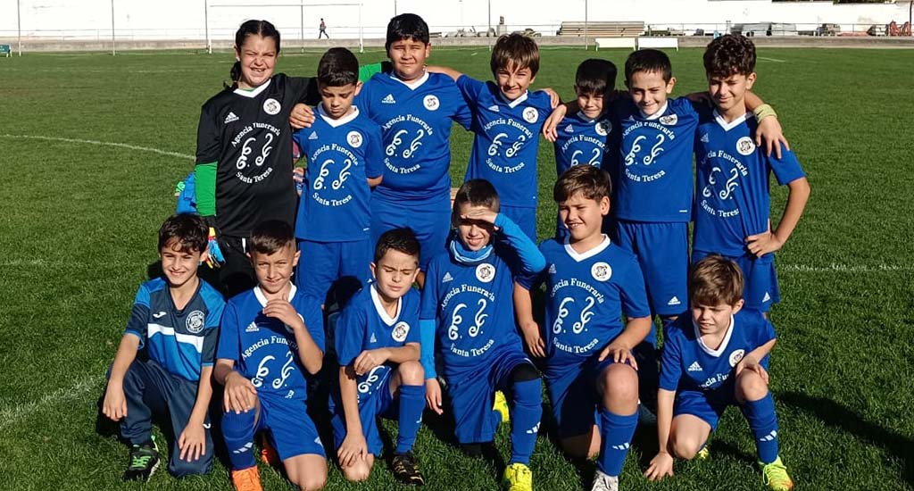 Equipo del CD Cuéllar en categoría Benjamín. | Foto: CD Cuéllar |