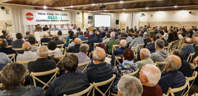 Asamblea de la cooperativa GLUS-I celebrada en El Henar en 2024. | Foto: Gabriel Gómez |