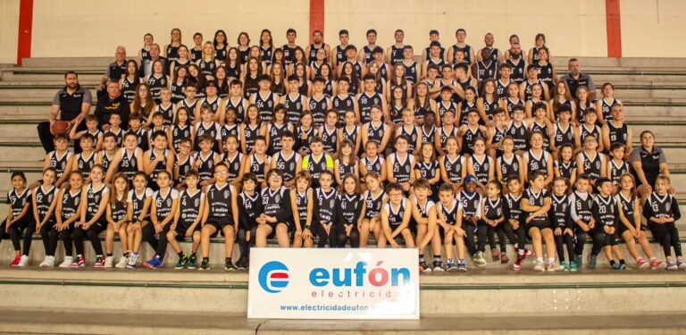 El Club Baloncesto Cuéllar inicia este fin de semana una temporada con récord de jugadores