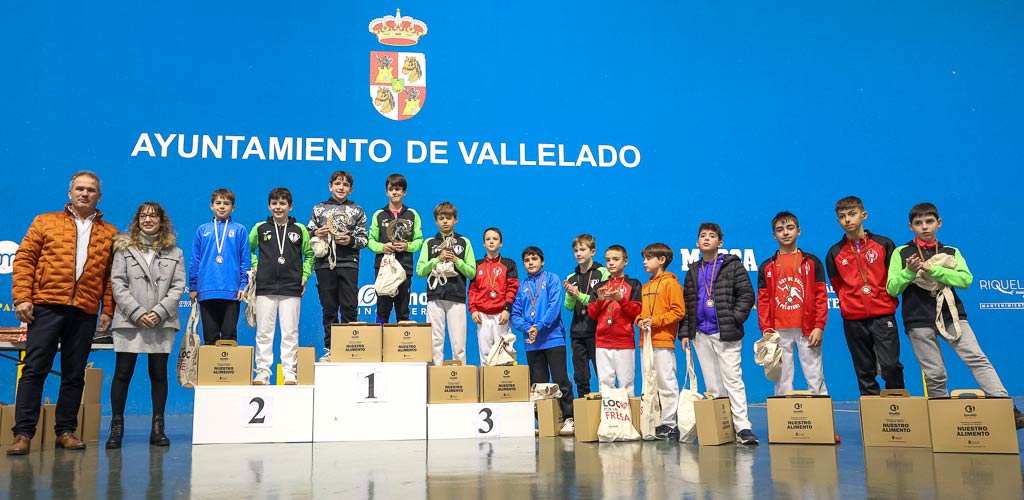memorial-luis-baeza-pelota-vallelado-2024-ES-GGG_2550 IX Memorial Luis Baeza de pelota celebrado en Vallelado en 2024. | Foto: Gabriel Gómez |