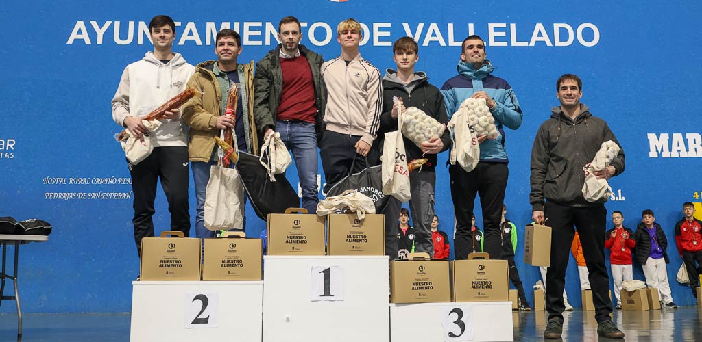 memorial-luis-baeza-pelota-vallelado-2024-ES-GGG_2555 IX Memorial Luis Baeza de pelota celebrado en Vallelado en 2024. | Foto: Gabriel Gómez |