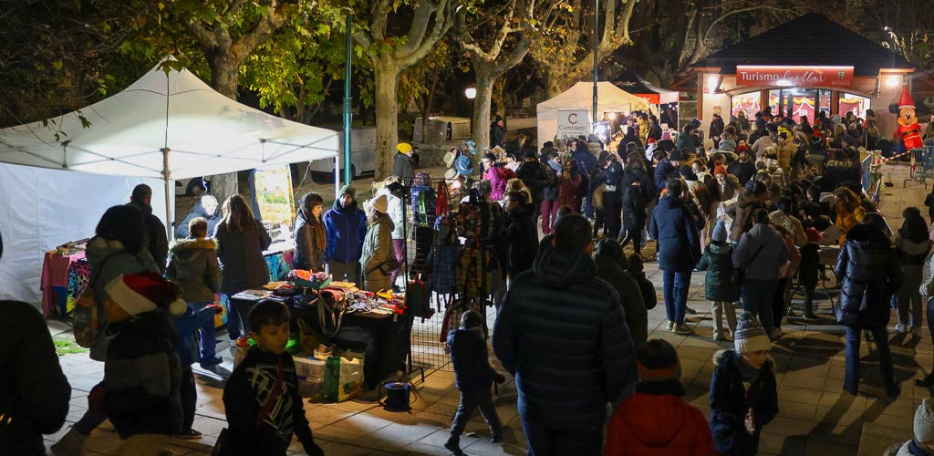 papa-noel-cuellar-2024-ES-GGG_3043 Visita de Papá Noel a Cuéllar en 2024. | Foto: Gabriel Gómez |
