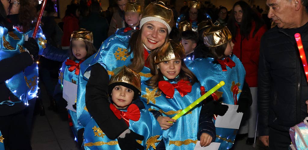 papa-noel-cuellar-2024-ES-GGG_3100 Visita de Papá Noel a Cuéllar en 2024. | Foto: Gabriel Gómez |