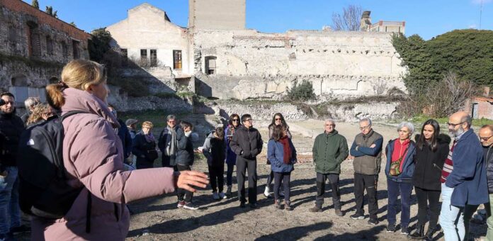 Visita al estudio arqueológico del antiguo convento de San Francisco. | Foto: Gabriel Gómez |