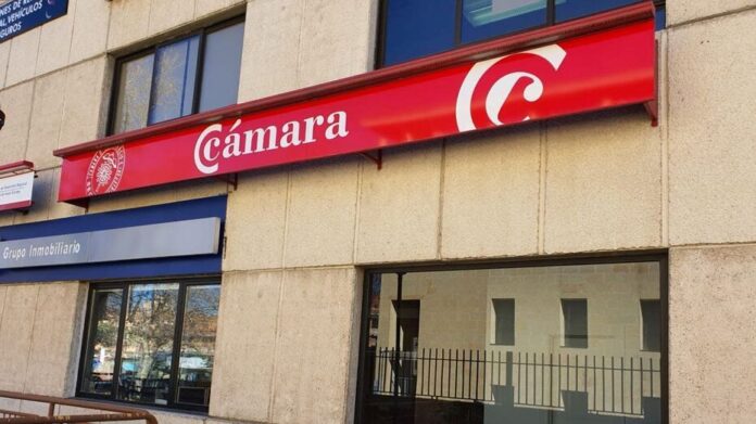 Fachada de la sede de la Cámara de Comercio de Segovia. | Foto: Cámara de Comercio de Segovia |