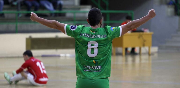 El FS Cuéllar Cojalba consigue su primera victoria de la temporada goleando al Tres Columnas