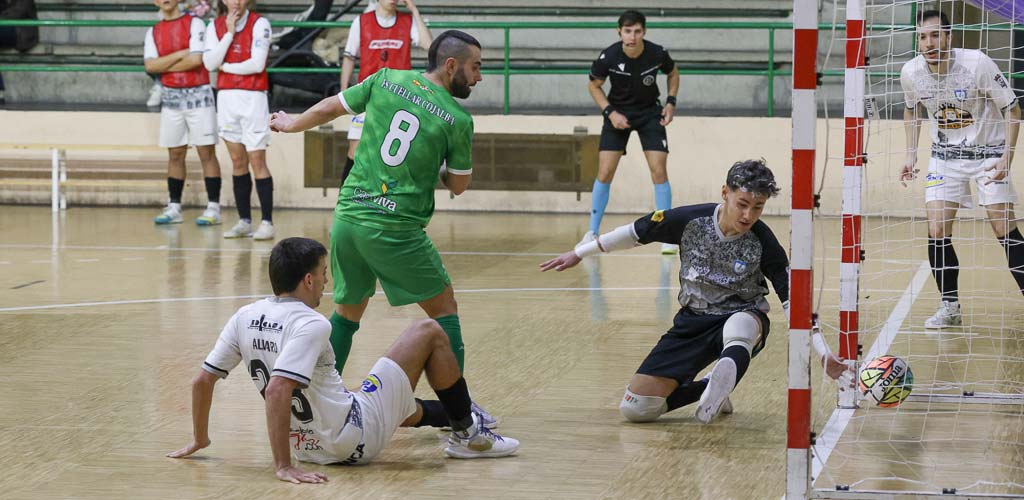 fs-cuellar-cojalba-salamanca-3-2025-ES-GGG_7608 Partido disputado en Cuéllar entre el FS Cuéllar Cojalba y el Salamanca B. | Foto: Gabriel Gómez |