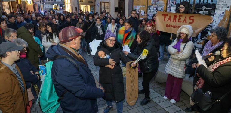 Concierto, teatro y concentración para celebrar el 8M en Cuéllar