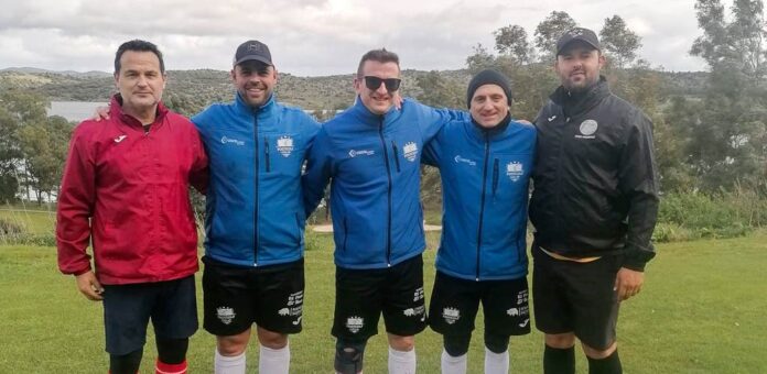 Tres jugadores del Foottgolf Cuéllar durante la disputa de la segunda etapa de la Superliga central. | Foto: Footgolf Cuéllar |