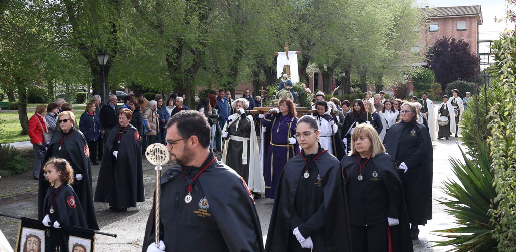 procesion-compasion-alamillo-semana-santa-2025-ES-GGG_9883 Procesionaria de Nuestra Señora del Compasión. | Foto: Gabriel Gómez |