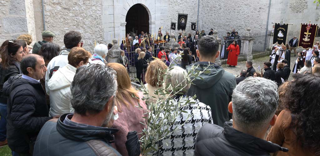 procesion-domingo-ramos-semana-santa-2025-ES-GGG_0253 Procesión del Domingo de Ramos de Cuéllar de 2025. | Foto: Gabriel Gómez |