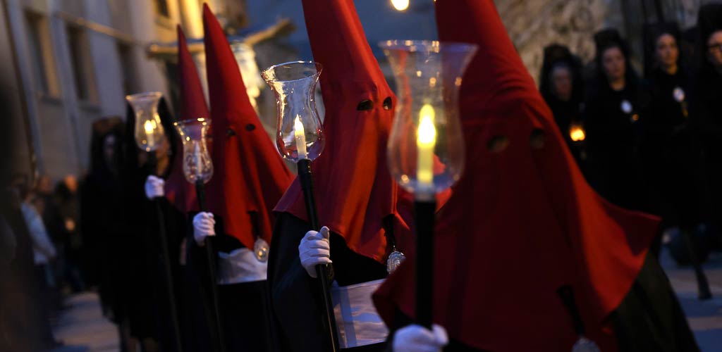 procesion-jueves-santo-2025-ES-GGG_1447 Procesión de Jueves Santo de 2025 en Cuéllar. | Foto: Gabriel Gómez |