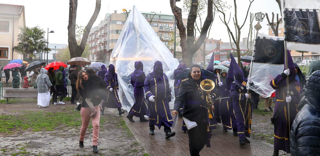 procesion-viernes-santo-2025-ES-GGG_1623