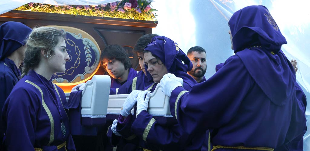 procesion-viernes-santo-2025-ES-GGG_1705