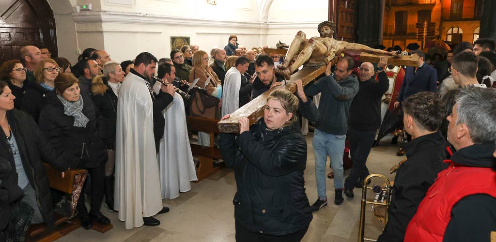 procesion-viernes-santo-2025-ES-GGG_1815