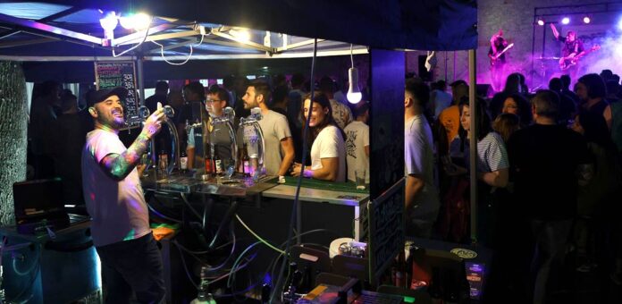 Feria de la Cerveza Artesana de Torregutiérrez 2025. | Foto: Gabriel Gómez |