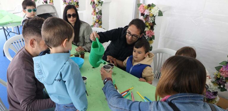 Catas, talleres y música acompañan a los expositores de la XXXVIII Feria de Cuéllar