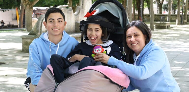 La campaña ‘El viaje de Nica’ parte desde Cuéllar con María Yuste para sensibilizar sobre las enfermedades raras