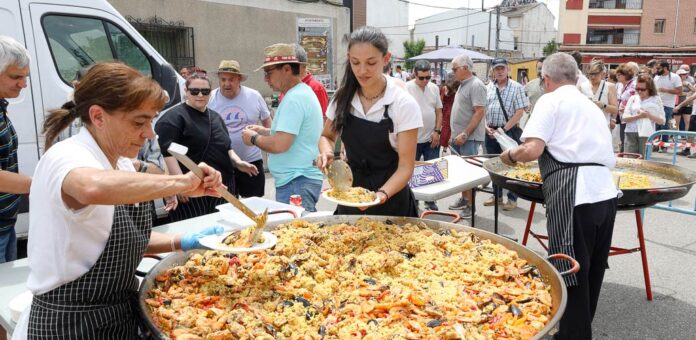 Fiesta del barrio de San Gil, de Cuéllar, de 2025. | Foto: Gabriel Gómez |