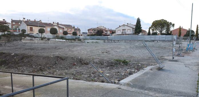 Parcela donde se ubicará el nuevo centro de salud de Cuéllar. | Foto: Gabriel Gómez |